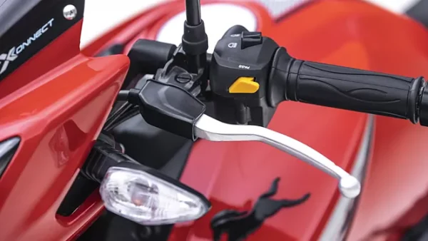 TVS Apache RTR 160 - Image 3
